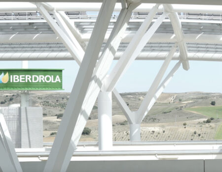 Iberdrola Achieves 20% Reduction in Video Conferencing Costs with Webex and Cisco Devices